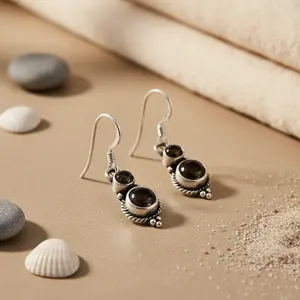Boucles d'oreilles pendantes en argent 925 avec onyx noir pour femmes, bijoux tendance en pierres précieuses avec perle et zircon pour mariage, fête ou cadeau - Product Image 2
