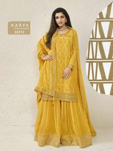 "Prêt-à-porter en fleurs Chinon Gharara avec broderie, palazzo entièrement cousu, intérieur en crêpe, et élégant Dupatta" - Product Image 5