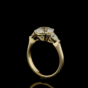 Bague de fiançailles en or jaune 14 carats avec diamant rond poire de 2,71 carats, ensemble de mariage demi-éternité, fabrication artisanale, taille personnalisée - Product Image 4