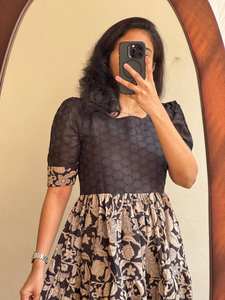 Designer Floral Printed Georgette Women's One-Piece Dress Fancy-Sleeved Silk Indian Style Salwar for Wedding Parties for Adults - Product Image 6