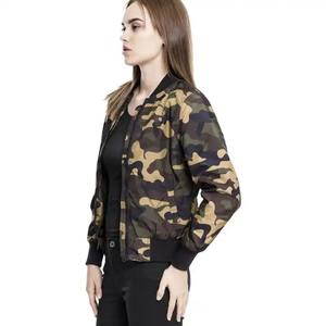 Chaquetas estampadas de diseño de camuflaje de invierno de alta calidad, las mejores chaquetas de bombardero con relleno de algodón, tela teñida de punto procesada - Product Image 2