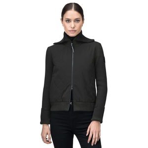 Veste matelassée écologique en tricot noir pour femmes, fermeture éclair intégrale, col montant, manches extensibles, vêtement moderne pour superposition hivernale - Product Image 1