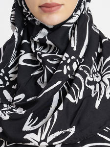 Traditional <b>Black</b> White Printed XXL Hijab <b>Scarf</b> Modal Material Ethnic Style Wholesale Price <b>Women's</b> Islamic Clothing Abaya Style - Product Image 4