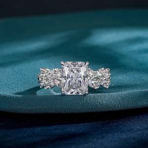 Jeulia Double Row Cluster Radiant Cut Fashion Engagement Ring - Product Image 4