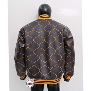 Veste en cuir PU personnalisée OEM pour hommes, style imprimé par sublimation dans la rue, mode automnale, veste universitaire Hip Hop, vêtements décontractés et amples - Product Image 2