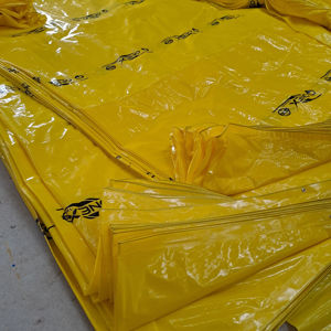 Jaune de tissu de bâche de PE de Vierge de haute qualité imperméable et UV stabilisé avec le style simple - Product Image 1