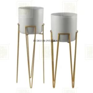 Maceta de Metal de forma redonda con recubrimiento en polvo de Color negro de diseñador único más elegante con soporte de aspecto elegante chapado en oro de la India - Product Image 5