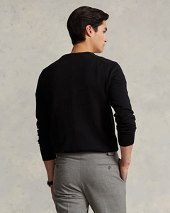 Pull pour hommes conçu pour le streetwear moderne, parfait pour les affaires de vente en gros de vêtements de style de vie - Product Image 4