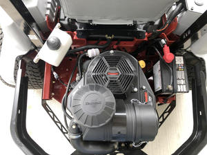 Cortadora de Césped Inalámbrica Exmark LRE730GKA604A3 2025, Cortadora de Césped de 4 Tiempos con Caja Recolectora para Gasolina - Product Image 4