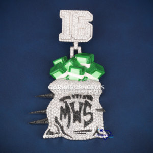 Pendentif personnalisé en diamant Moissanite VVS Collier hip-hop glacé en argent sterling 925 pour hommes et femmes - Product Image 1