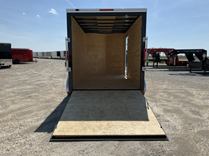 Remolque de Carga Cerrado 2026 Cross 7x14 con Eje Tándem, Remolque Utilitario con 84 Pulgadas de Altura Interior, Puerta de Rampa con Forma de V, Remolque de Carga con Capacidad de 7000 lb - Product Image 5