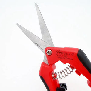 Ciseaux industriels pour le jardinage Ciseaux de jardin à fleurs incurvés avec bord dentelé et lame en acier inoxydable - Product Image 1