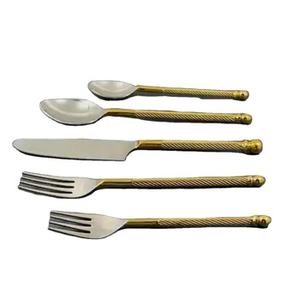 ชุดช้อนส้อมโลหะทำจากสแตนเลสมีด้ามจับสีทองเหมาะสำหรับงานแต่งงานสุดหรูและอุปกรณ์รับประทานอาหาร - Product Image 1