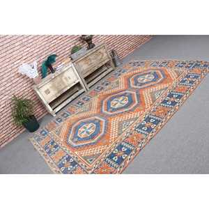 Alfombra Vintage Grande Ecológica de 5.8x8.4 pies, Azul y Naranja, Diseño de Patchwork, Lana con Base de Látex - Product Image 1