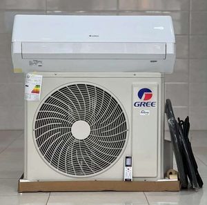 Climatiseur mural intelligent à haute performance 1,5 CV/12000 BTU, R32 Inverter, pour usage domestique, à prix avantageux - Product Image 1