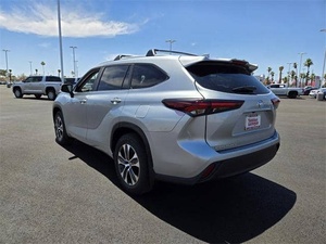 2025 asequible tToy-otaa hHighl-anderr XLE - Product Image 3