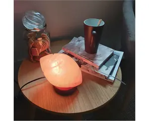 โคมไฟเกลือหิมาลัยทรงกลมพร้อมอุปกรณ์เสริม ของแท้ 100% เป็นมิตรกับสิ่งแวดล้อม แกะสลักด้วยมือ แบรนด์ SUAZ ราคาดีที่สุด ของตกแต่งบ้าน - Product Image 2