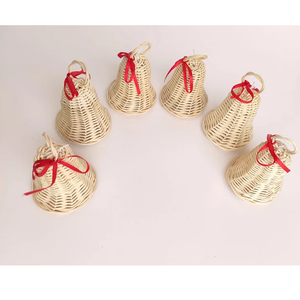 Adorno Navideño de Mimbre Natural en Forma de Campana, Decoración para Árboles, Hecho a Mano en Vietnam - Product Image 3