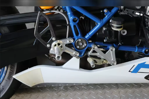 Moto sport-touring B-M-W K 1200 LT à vendre - Product Image 4