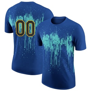 Camiseta deportiva de poliéster de secado rápido para clubes de fútbol, sublimada, con opciones de tamaño y color personalizados. - Product Image 1
