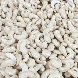 Nueces de Anacardo Crudas de la Mejor Calidad, Vietnam, Secas, Comestibles, 22.68 kg/bolsa, Libres de Impuestos, Listas para Enviar a Santiago, 24 Meses de Caducidad - Product Image 1