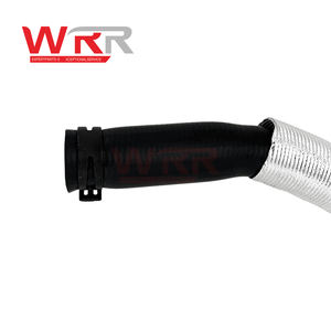 ท่อน้ำหล่อเย็นหม้อน้ำ BK3Q6A886CC WRR: ท่อน้ำยานยนต์ยางยืดหยุ่นสำหรับ TT9ขนส่งฟอร์ด - Product Image 2