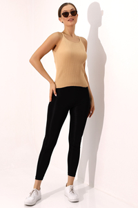 Camiseta sin mangas de punto con cuello Halter para mujer de moda diseñada para el verano Hecho de tejido de punto ligero y transpirable sin mangas - Product Image 2