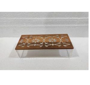 Elegante caja de madera acrílica con tapa de nácar grabada Una solución de almacenamiento única para joyas, recuerdos o regalos - Product Image 1