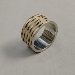 Ensemble de ronds à serviette en résine multicolore de la meilleure conception Vaisselle multiforme pour la maison et le restaurant Cuisine Nouveau style de vaisselle - Product Image 2