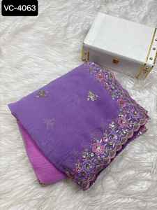 Les dernières femmes portent de belles collections de saris de travail à bas prix et de la meilleure qualité. - Product Image 2