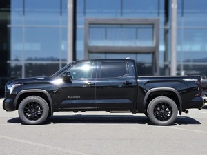 Nouveau Pick-up Tout-Terrain Tundra CrewMax 3.4hyb AT 437 ch 4x4 Hybride Automatique Pro 2025 - Product Image 4