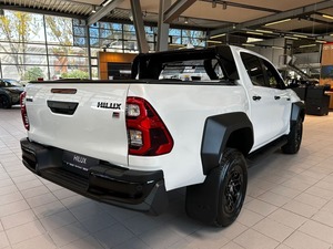 Toyota Hilux SUV 2025 Automatique Sièges en Cuir Toit Ouvrant à Vendre - Product Image 2