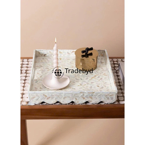 Bandeja elegante con incrustaciones de fregona de Tradebyd, bandeja Premium hecha a mano para entusiastas de la decoración del hogar - Product Image 1