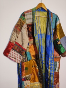 Bata de seda ligera de lujo para mujer, Kimono bohemio estampado, ropa de dormir, abrigo de Casa Unisex, Vestido de playa de verano para primavera - Product Image 3