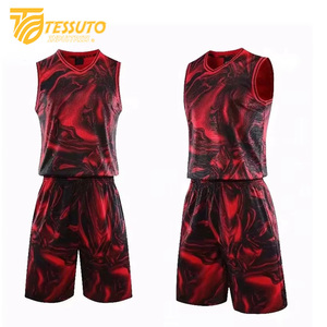 Ensemble de maillots de basket-ball personnalisés unisexe Réglage de vêtements de sport à séchage rapide Matériau respirant Logo personnalisé Caractéristiques numériques XS - Product Image 4