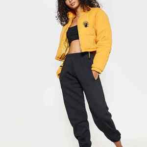 UNIQUE GYM WEAR Chaqueta Acolchada Reversible Impermeable de Invierno para Mujer con Cuello y Capucha Desmontables 100% Poliéster Largo Regular con Cremallera - Product Image 2