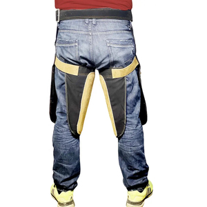 Delantal Profesional de Cuero Vacuno para Veterinarios Ecuestres, para Herraje y Cuidado de Caballos, Reutilizable y Sostenible - Product Image 4