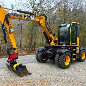 Vente flash : Excavatrice sur pneus JCB Hydradig 110W, moteur diesel Kohler, système hydraulique Eaton, machine haute performance, prête à être expédiée - Product Image 1