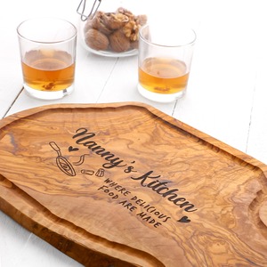 Planche à découper rustique en bois d'olivier brun doré méditerranéen, faite à la main, rainures, écologique, durable, forme rectangulaire, épaisseur 2,0 cm - Product Image 2