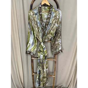 Vestido Kimono de Seda Reciclada Estilo Boho Chic Vintage para Mujer, Ideal para la Playa, Resort, Casa o como Bata de Baño - Product Image 5