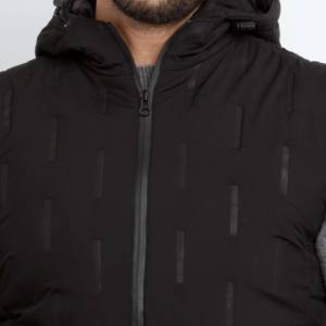 เสื้อกั๊กพัฟเฟอร์บุใยโพลีเอสเตอร์แบบมีฮู้ดสำหรับผู้ชายไซส์ใหญ่ ระบายอากาศได้ดี น้ำหนักเบา มีซิปและกระเป๋า เหมาะสำหรับฤดูหนาว ให้ความอบอุ่น - Product Image 4