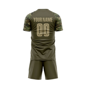 ชุดฟุตบอลชายแบบกำหนดเอง ลายพราง โพลีเอสเตอร์ เสื้อเจอร์ซีย์ กางเกงขาสั้น พิมพ์ลายแบบ Sublimation พร้อมชื่อทีมและหมายเลข สำหรับทุกฤดูกาล - Product Image 3
