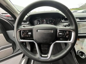 Land Rover Range Rover Velar S d'occasion propre 2023 - Product Image 4