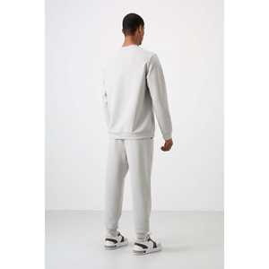 ชุดวอร์มลำลองพิมพ์ลายสำหรับผู้ชาย รุ่น 85253 ผ้าฝ้ายเนื้อหนานุ่ม สีสโตน - Product Image 2