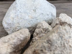 Pyrophyllite en morceaux pour gaines de câbles et remplissages de fils électriques, haute résistance à la chaleur et ignifuge - Product Image 3