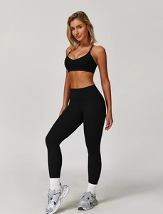 Ensemble de yoga 3 pièces pour femme avec logo frontal, respirant, en Spandex/Nylon, tenue de sport assortie pour la gym et le fitness - Product Image 4