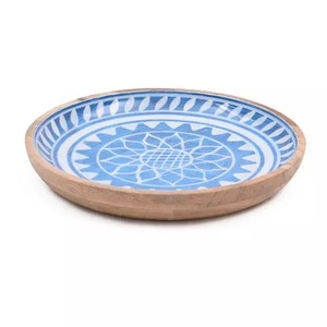 Bol de service alimentaire en bois de manguier de qualité supérieure, écologique, fait main, compatible lave-vaisselle, moderne, avec feuille émaillée verte - Product Image 1