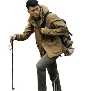 Fournisseur en gros d'équipements d'aventure en plein air, usine directe, vêtements de chasse, faible MOQ, veste softshell imperméable à plusieurs poches - Product Image 4