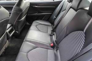 โตโยต้า แคมรี่ SE FWD ปี 2023 - Product Image 4