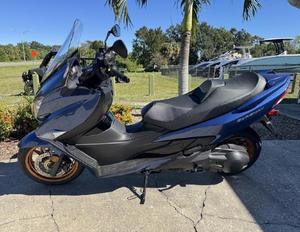 Nuevo Scooter Maxi Burgmans 400 2026, Automático, Inyección de Combustible, Refrigeración Líquida, Motocicleta de Turismo, Scooter de Calle de Alta Velocidad - Product Image 2